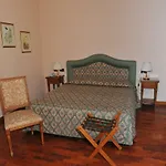 Roma Hotel 3*