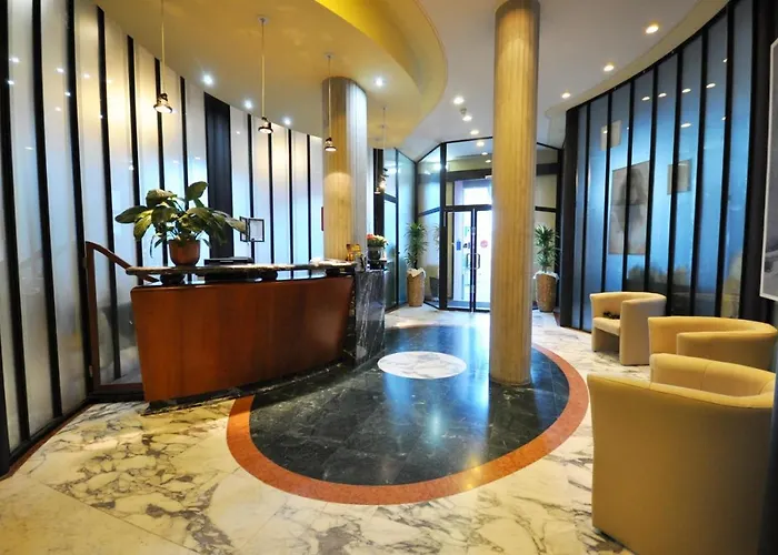 Roma Hotel 3*